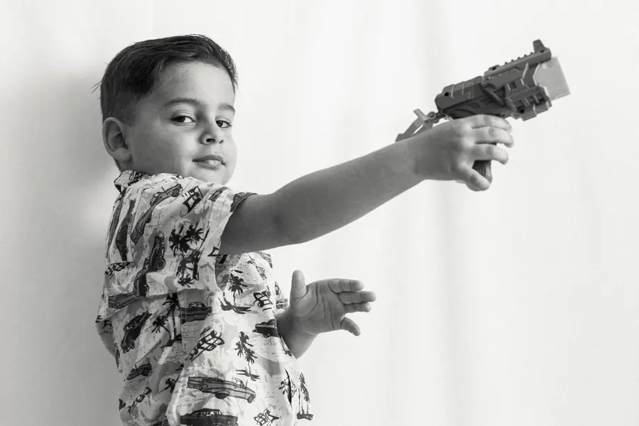 Családi fotó beállítás nélkül, gyerekekkel, természetes fényben, 12. kép